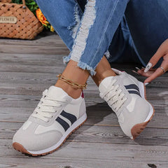 Harla | Retro Freizeit Sneaker in Marineblau