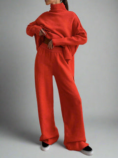 Hedda | Turtleneck Lounge Set mit Weitbein-Hose in Rot