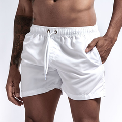 Atmungsaktive Herren-Badeshorts für den Sommer - Merlin in Weiß
