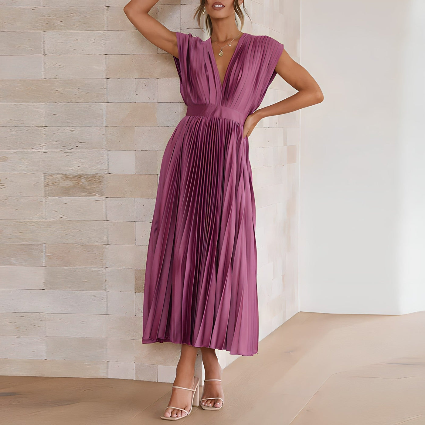 Amara Yazmin - Plisseekleid