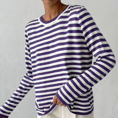 Dagmar - Elegantes gestreiftes T-Shirt - Leichter Stoff in Lila