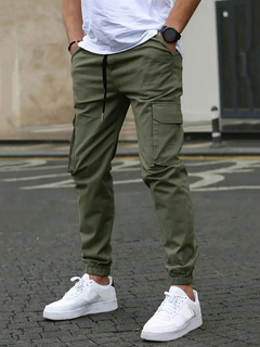 DAVIDE | HERREN CARGO JOGGERHOSE in Militärgrün