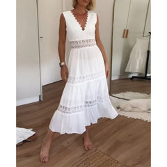 Ninfea | Ärmelloses Midikleid im Boho-Stil mit Spitzendetails in Weiß