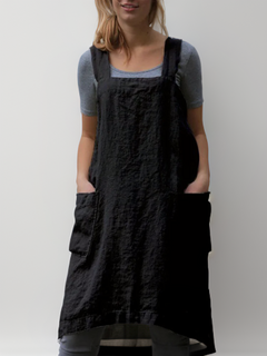 Dinah - Baumwoll Schürzenkleid mit Taschen in Schwarz