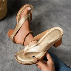 Frederick | Orthopädischer Schuh mit Absatz in Gold