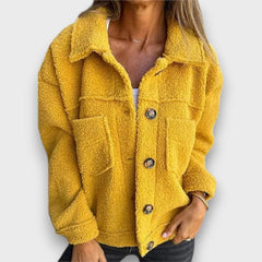 Yarila – Kuschelige Jacke in Gelb