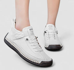 Kyrana – Orthopädische Sneakers in Weiß