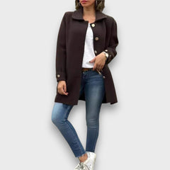 Arlina – Klassischer Mantel in Kaffee
