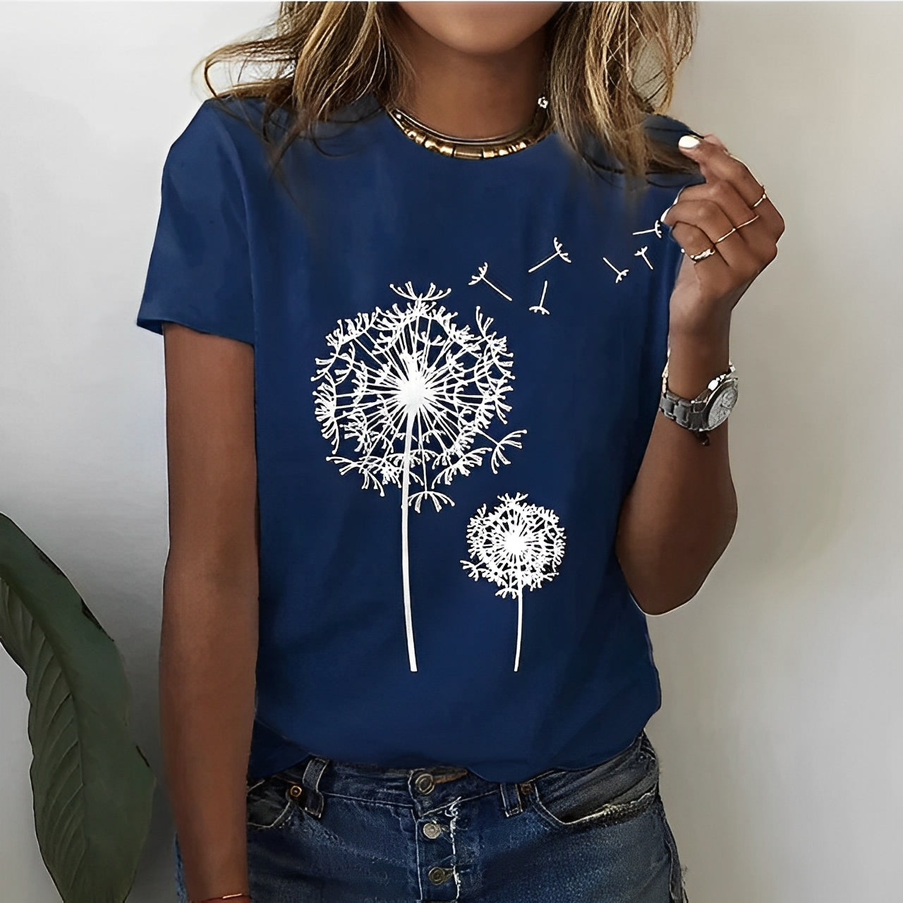 Noelene - Elegantes Damen-T-Shirt mit kurzen Ärmeln