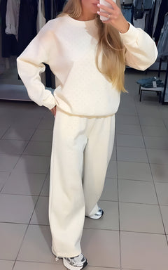 Simara – Zweiteiliges Glitzerndes Trainingsanzug Set in Beige