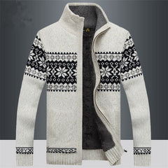 Warme Strickjacke für Männer in Weiß