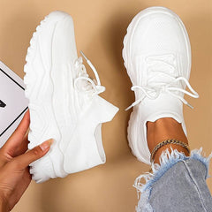 Klassische Schuhe für Frauen - Mylene in Weiß