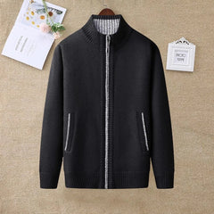 Klassische warme Winter-Strickjacke - Torsten in Schwarz