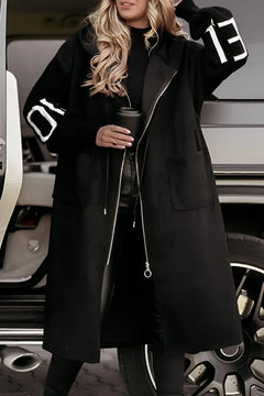 LILY – Elegante Nordic Knit Kapuzenjacke für Damen in Schwarz