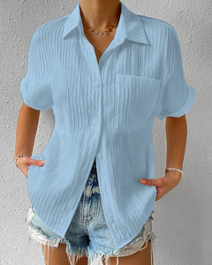 Lässiges Button-Down-Hemd für Damen | kurzarm in Blau