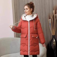 Lange warme Winterjacke mit Kapuze - Heike in Rot