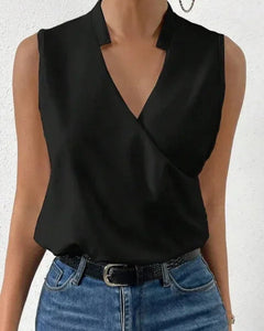 Selma | Ärmellose Bluse mit V-Ausschnitt in Schwarz