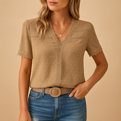 Lisette | Feine Spitzenbluse mit V-Ausschnitt in Khaki