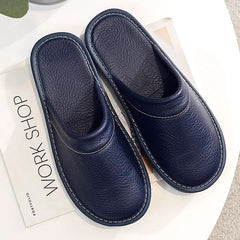 Hugo | Bequeme vegane Lederslippers – Luxus & Entspannung in Blau