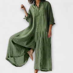 Soreya – Weiter Jumpsuit mit Hemdkragen in Grün