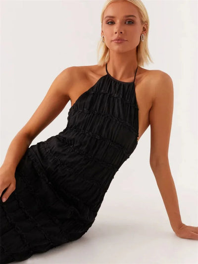 MONIQUE - Elegantes Halter-Maxikleid mit offenem Rücken