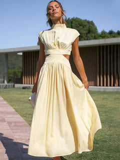 Alexia - Hoch Tailliertes Plissee-Maxikleid in Gelb
