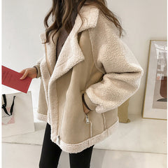 Nikita - Kuscheliger Wintermantel - Übergroße Passform in Beige