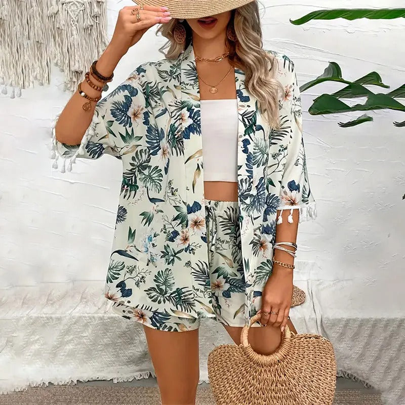 Schickes zweiteiliges Sommer-Outfit mit Blumenmuster