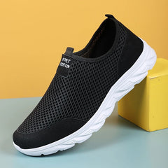 Orthopädische Sportschuhe in Schwarz