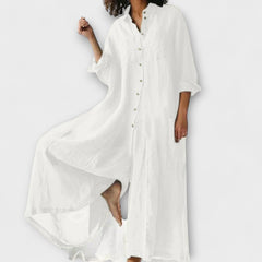 Soreya – Weiter Jumpsuit mit Hemdkragen in Weiß