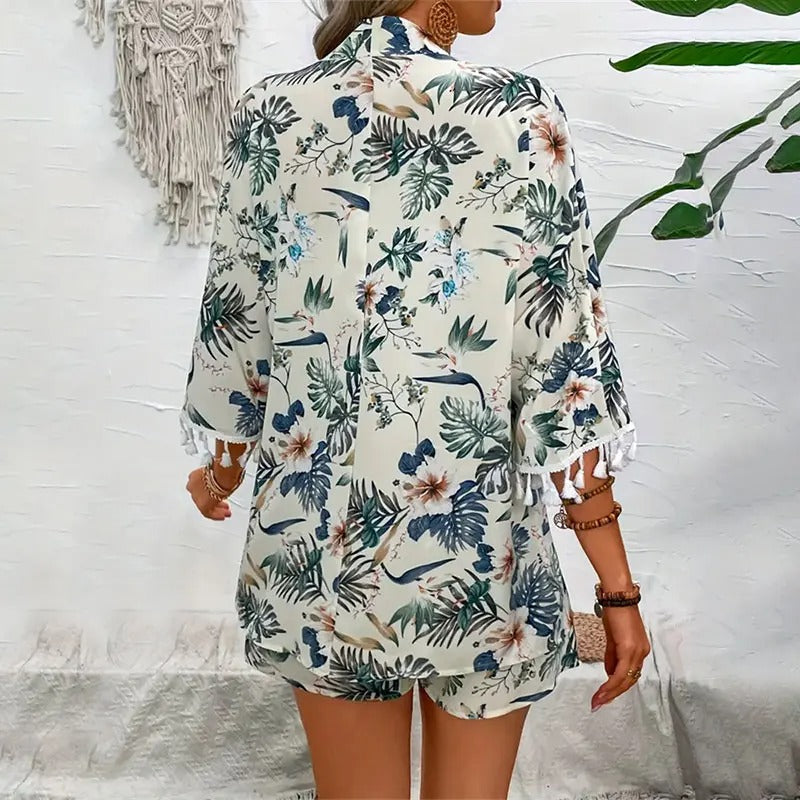 Schickes zweiteiliges Sommer-Outfit mit Blumenmuster