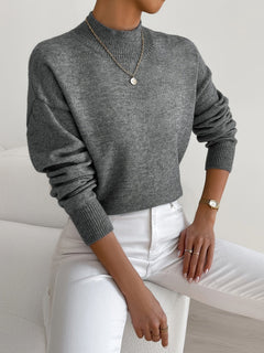 Yvonne – Eleganter Strickpullover in Grau