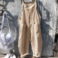 Marike | Damen Gestreifte Weite Latzhose mit Taschen in Hellbraun