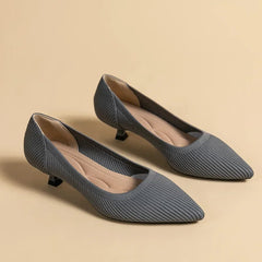 Solvei | Damen Kitten Heel Pumps Spitze Zehenpartie in Grau