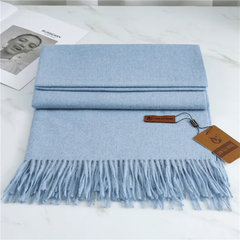Mila | Warmer Kuscheliger Winter-Schal in Himmelblau