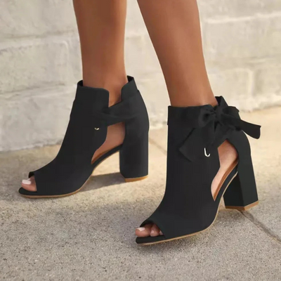 Moderne Damenstiefel mit Absatz | Bequeme