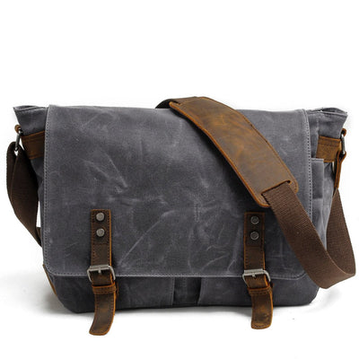 Uriel - Messenger-Tasche - Vintage-Schnallen-Stil