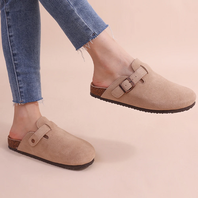 Pantoffeln für Damen & Herren – Weich, Orthopädisch & Stützend