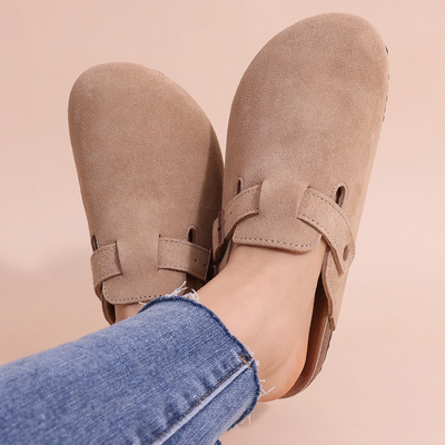 Pantoffeln für Damen & Herren – Weich, Orthopädisch & Stützend