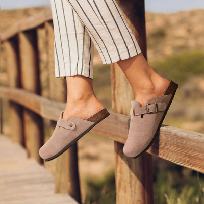 Pantoffeln für Damen & Herren – Weich, Orthopädisch & Stützend