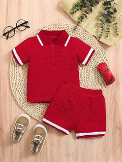 Basil - Strukturiertes Set aus Poloshirt und Shorts in Rot
