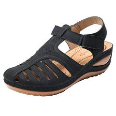 Mary® | Atmungsaktive orthopädische Sandale mit niedrigem Absatz und Korrekturfunktion in Schwarz