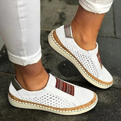 Farida - Atmungsaktive, flache Freizeitschuhe in Weiß