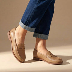 Ragna | Klassische Penny Loafer in Khaki
