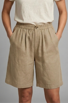 Rania | Damen Bermuda Shorts mit Kordelzug in Khaki