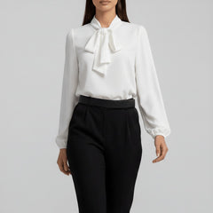 Renata | Elegante Schluppenbluse mit Schleife in Weiß