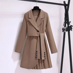 Rosanna | Eleganter Mantel mit Bindegürtel in Khaki
