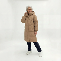 Sandra | Damen Klassische Lange Kapuze Daunenjacke in Beige