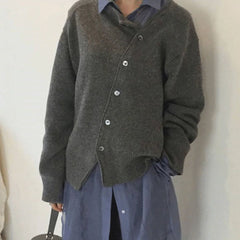 Fenjy - Bequemer Cardigan mit Knopfdetails in Grau