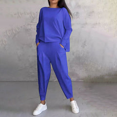 CELIA - SET AUS SWEATSHIRT UND GERADER JOGGINGHOSE in Blau